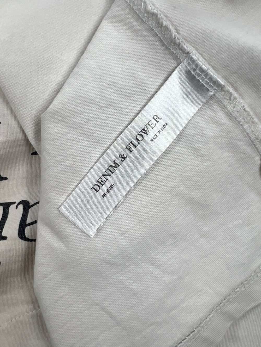 Denim & Flower Ricky Singh Park Life Graphic T-Shirt Off White Cream Mens Medium - Picture 11 of 15